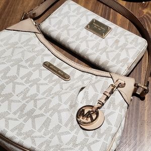 Michael kors set